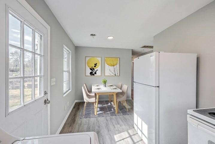 Welcome home to this charming 3-bedroom, 1-bath residence - photo 10