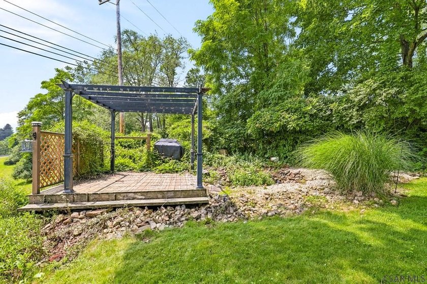 Welcome to 725 Wayne Street, a stunning and meticulously - photo 50