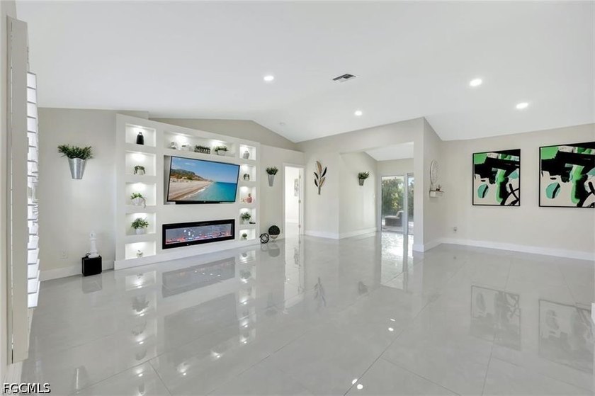 Beautifully updated home situated on a spacious lot in a - photo 3