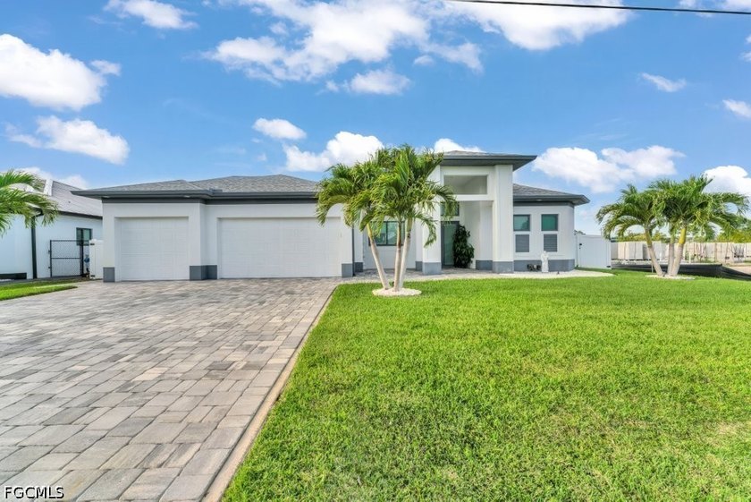 LUXURY WATERFRONT HOME - NO HOA - NEVER FLOODED - NO FLOOD - photo 2