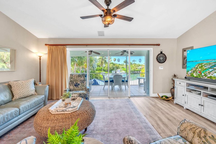 Welcome to modern coastal living in the gem of the Florida Keys - photo 9
