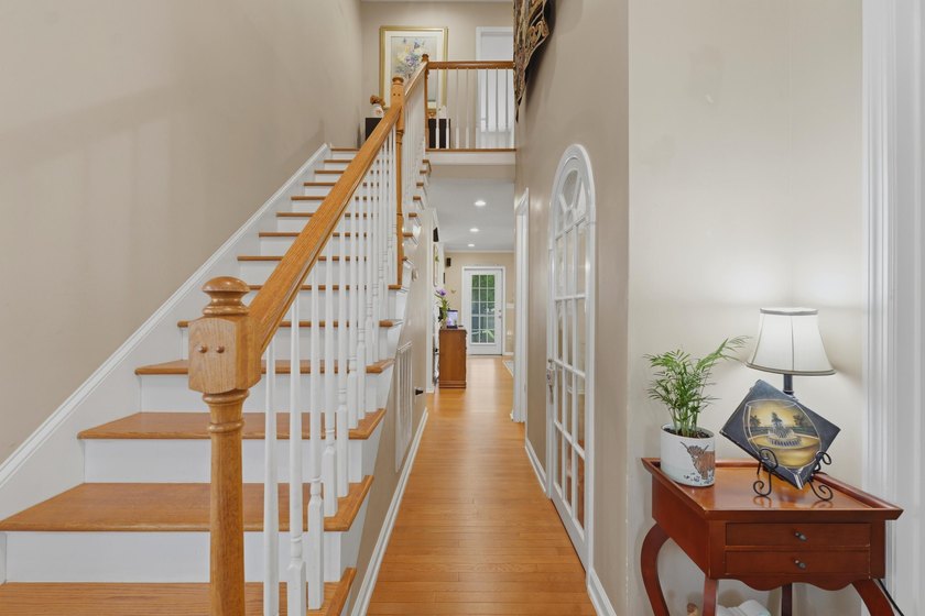 Welcome to 5505 Indigo Makers Trace! This beautifully maintained - photo 3
