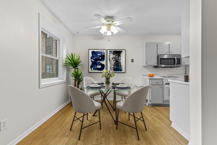 Welcome to easy living in this charming first-level 1-bedroom - photo 6