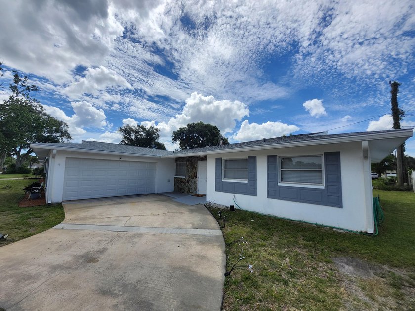 TITUSVILLE FL-----SINGLE FAMILY HOME WITH NO HOA---------3 - photo 2