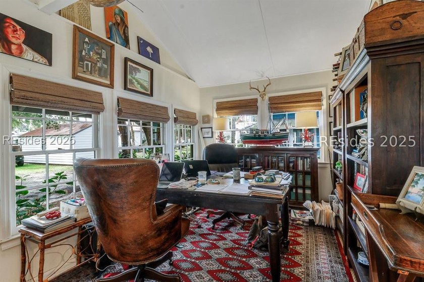 11 Whiting Street is the quintessential Brighton Beach cottage - photo 11