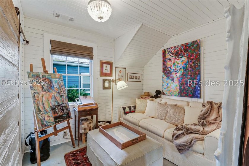 11 Whiting Street is the quintessential Brighton Beach cottage - photo 19
