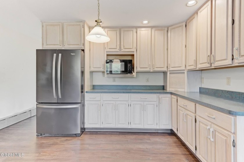Welcome to 52 Willow Street in the Town of Guilderland! This - photo 22