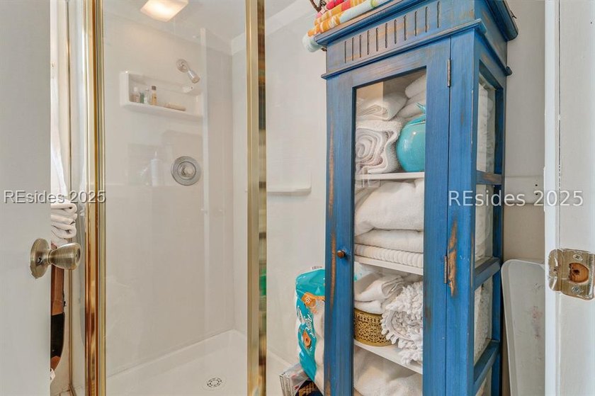 11 Whiting Street is the quintessential Brighton Beach cottage - photo 28