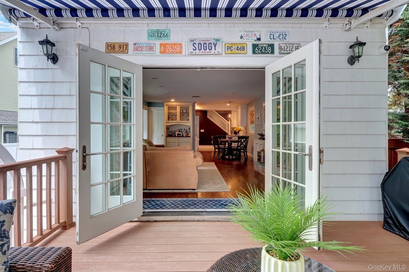 Welcome to 56 Oakland Drive, just a short stroll to the heart of - photo 13