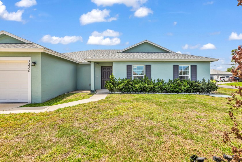 Welcome to this beautifully built 2023 CBS home offering modern - photo 4