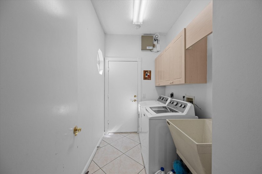 This is the home you've been waiting for! Popular floor plan - photo 21