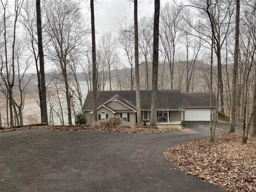 797 Runaway Drive, Fountain Run, KY 42133, 2352821