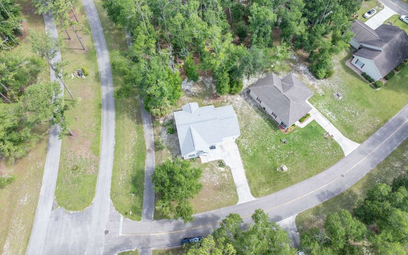 Lovely home on a corner lot in a 55+community. This home offers - photo 22