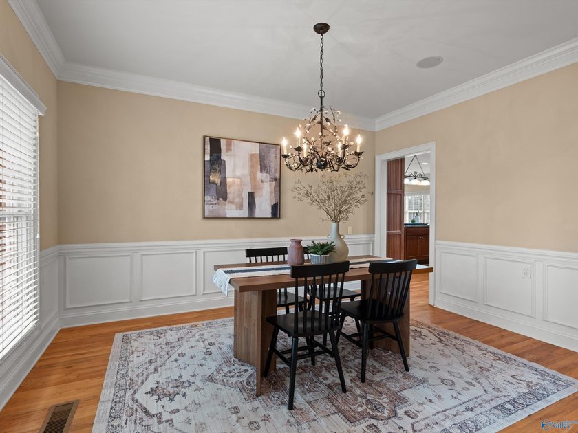 NEW PRICE! OPEN HOUSE 7/12 2-4 PM! Beautiful 5 bedroom/5 bath - photo 21