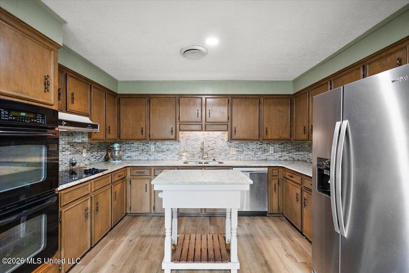 Nestled in the serene countryside of Terry, this 7.6-acre - photo 26