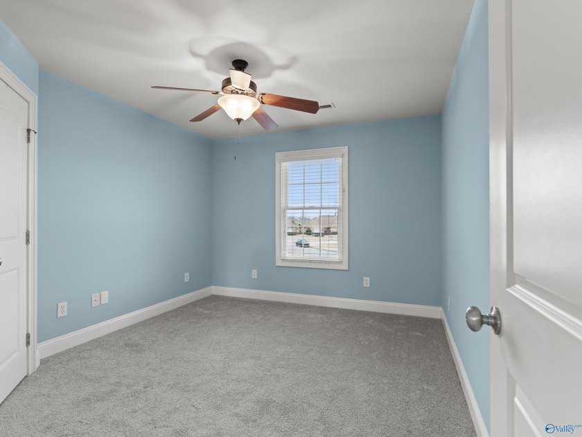 NEW PRICE! OPEN HOUSE 7/12 2-4 PM! Beautiful 5 bedroom/5 bath - photo 38