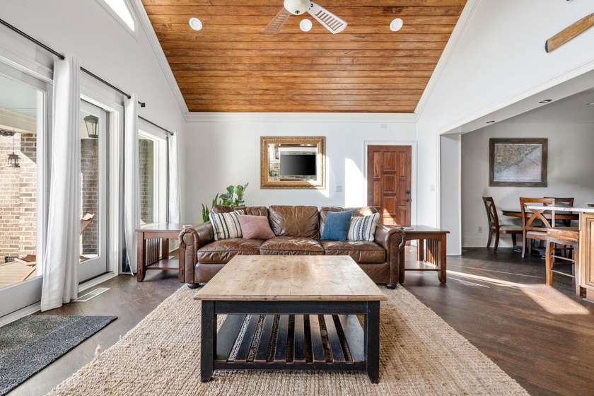 Embrace lowcountry living at its best with this exceptional - photo 4
