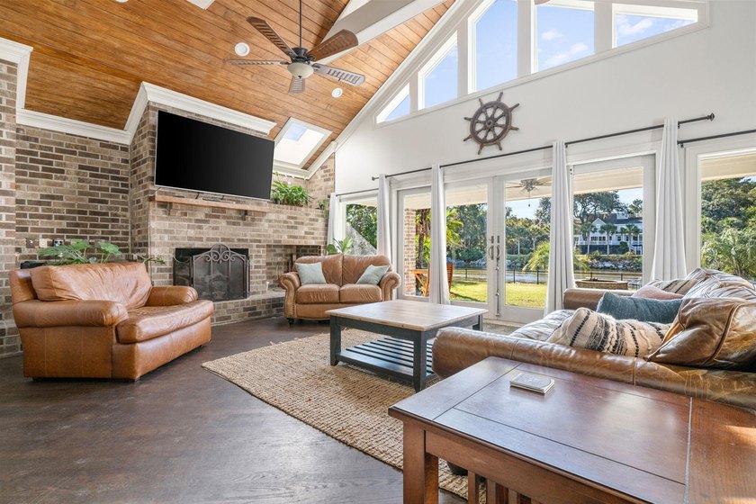 Embrace lowcountry living at its best with this exceptional - photo 6
