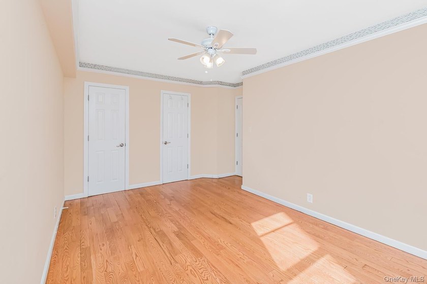 Location, location, location! The Saratogian complex, Woodlawn - photo 9