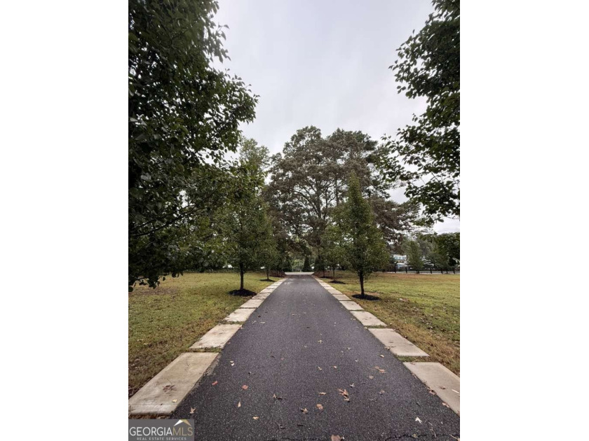 Exceptional opportunity in a high-demand growth corridor of - photo 13