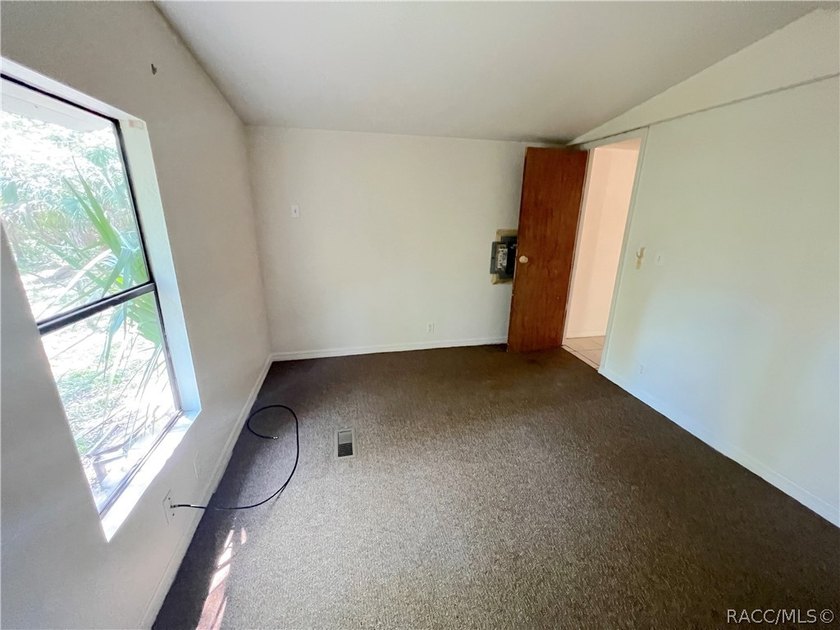 AMAZING POTENTIAL! Check out this incredible opportunity to own - photo 16