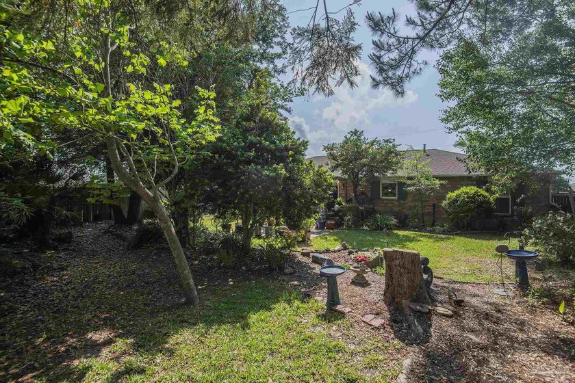 OPEN HOUSE SUNDAY JULY 26TH 1-3PM Beautifully maintained - photo 31