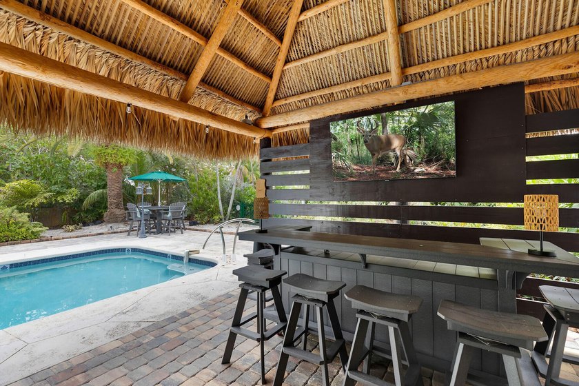The Angler's Retreat -- Big Pine Key Resort-style canal front - photo 9