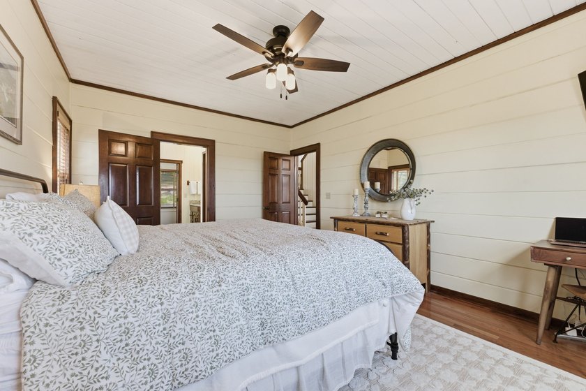 Perched in the desirable community of Mountain High, this - photo 21