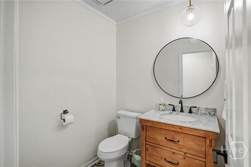 Move-in ready and beautifully renovated, this single-story - photo 16