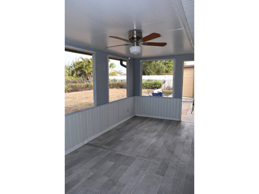 Welcome to this charming 3-bedroom, 2-bath single-family home - photo 21
