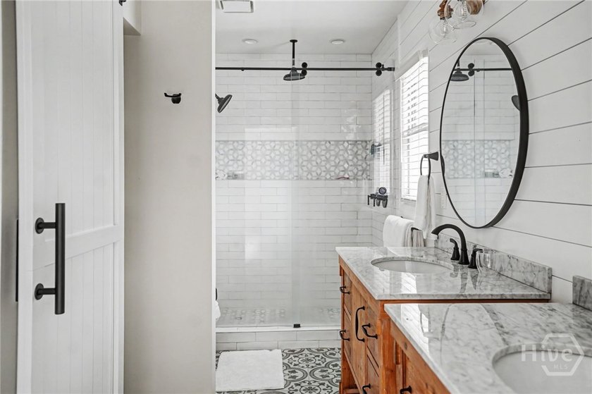 Move-in ready and beautifully renovated, this single-story - photo 24