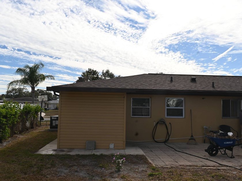 Welcome to this charming 3-bedroom, 2-bath single-family home - photo 24