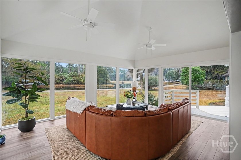 Move-in ready and beautifully renovated, this single-story - photo 31
