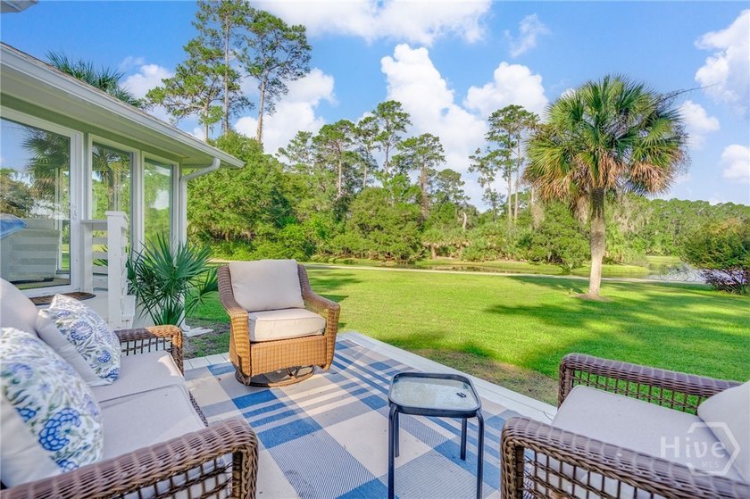 Move-in ready and beautifully renovated, this single-story - photo 34