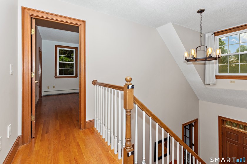 Welcome to this beautiful, private retreat at 15 Woodland Drive - photo 24