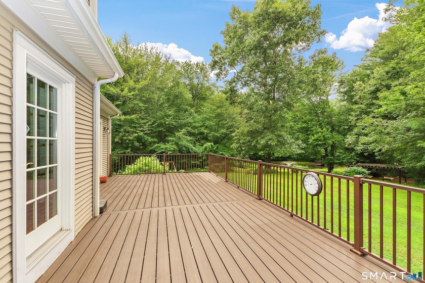 Welcome to this beautiful, private retreat at 15 Woodland Drive - photo 29