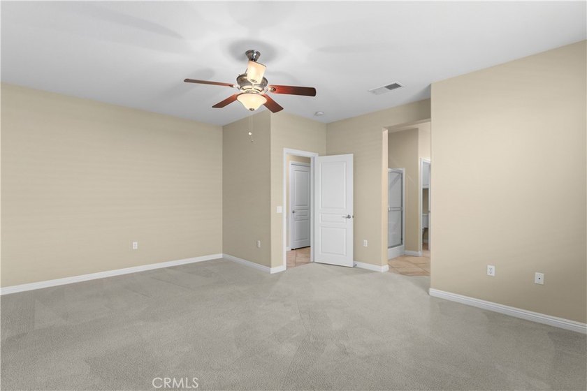 Beautifully maintained over 1800 sq home located in the 55+ - photo 18