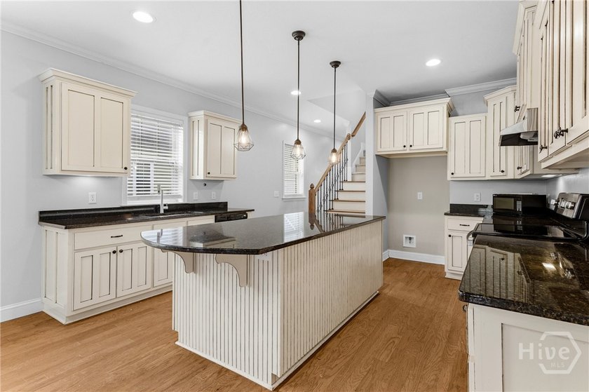 Welcome to 75 Jacobs Circle in Dunham Marsh, nestled in a quiet - photo 22