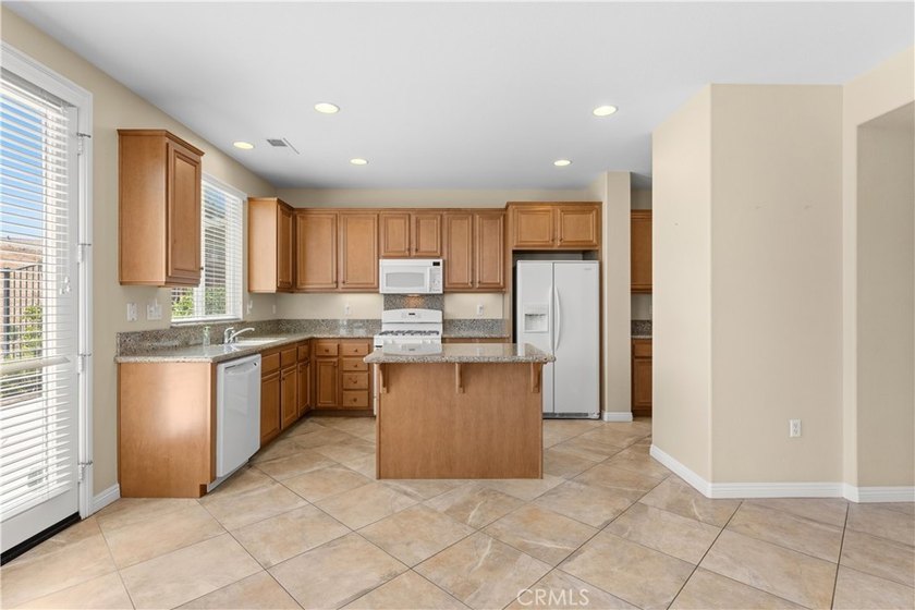 Beautifully maintained over 1800 sq home located in the 55+ - photo 28