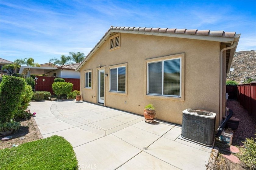 Beautifully maintained over 1800 sq home located in the 55+ - photo 33