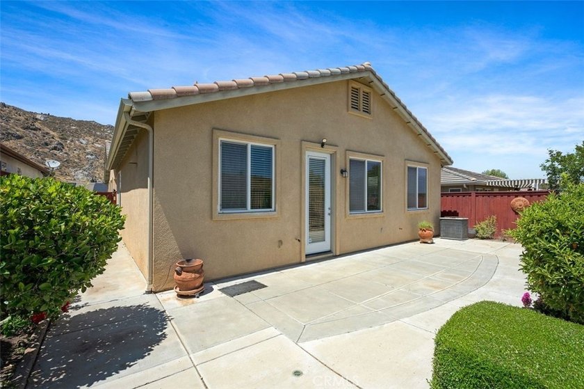 Beautifully maintained over 1800 sq home located in the 55+ - photo 36