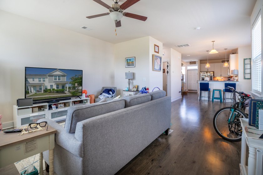 Welcome home to 3931 Four Poles Park Drive! Lovingly maintained - photo 4