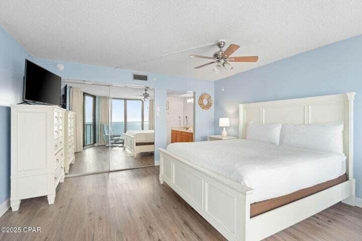 GULF-FRONT BEDROOM | PENTHOUSE | ROOFTOP DECK | A stylish - photo 11