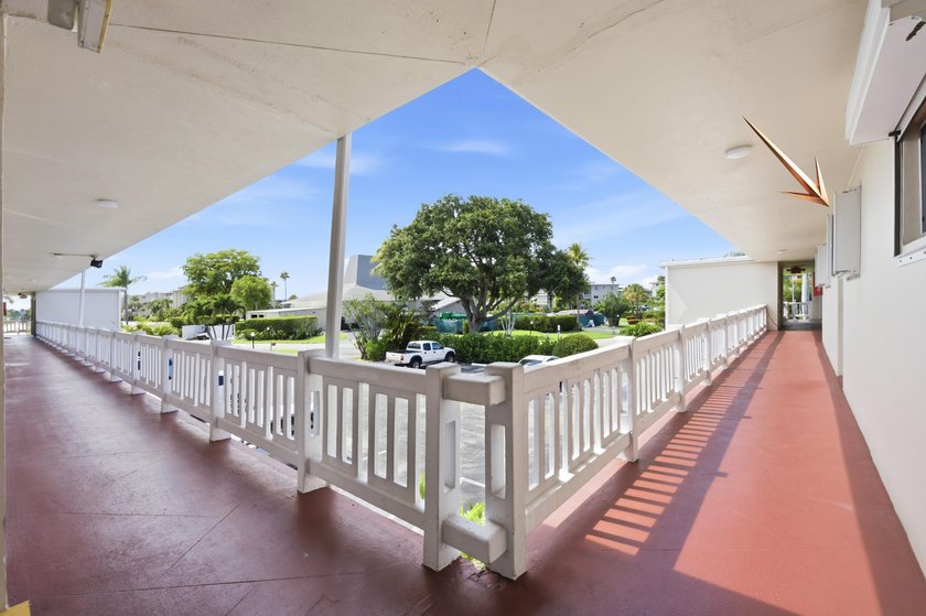 This beautifully maintained second floor, 2-bedroom, 1-bath - photo 14