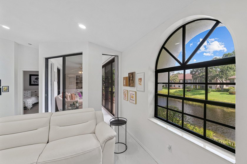 Discover the perfect blend of comfort, style, and convenience in - photo 14