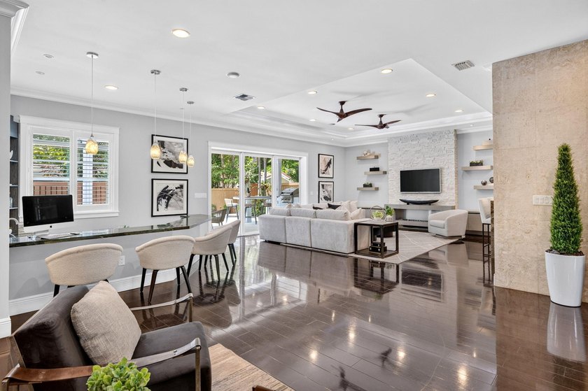 A truly rare opportunity in Lauderdale Harbors, this exceptional - photo 16
