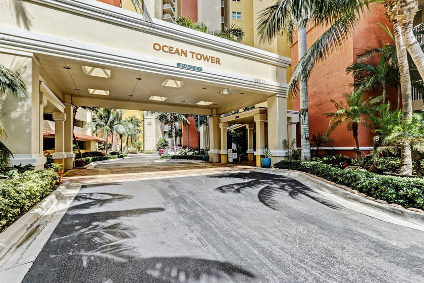 Rarely available penthouse residence at Marina Grande offering - photo 7