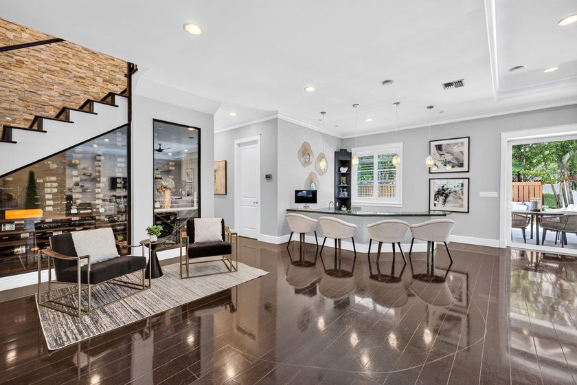 A truly rare opportunity in Lauderdale Harbors, this exceptional - photo 32