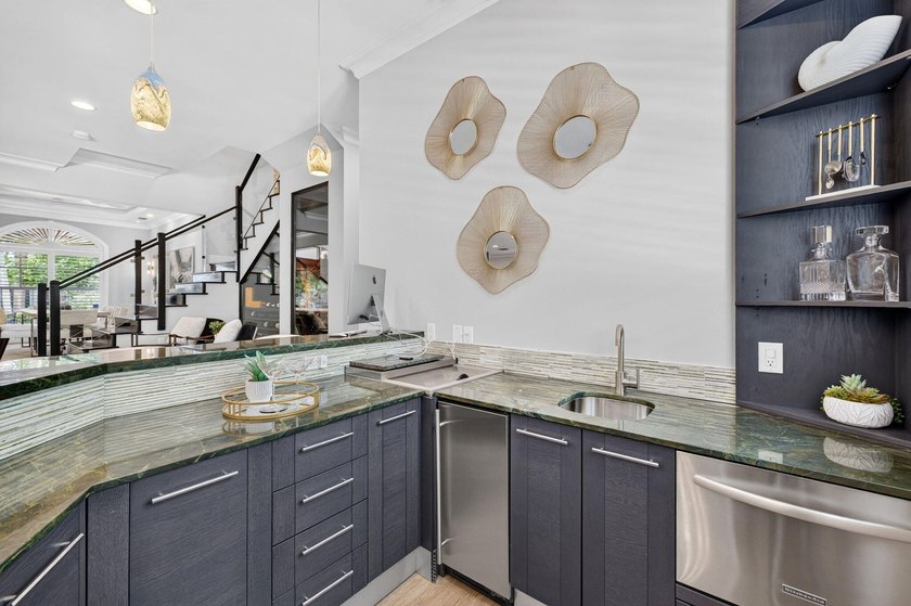 A truly rare opportunity in Lauderdale Harbors, this exceptional - photo 35