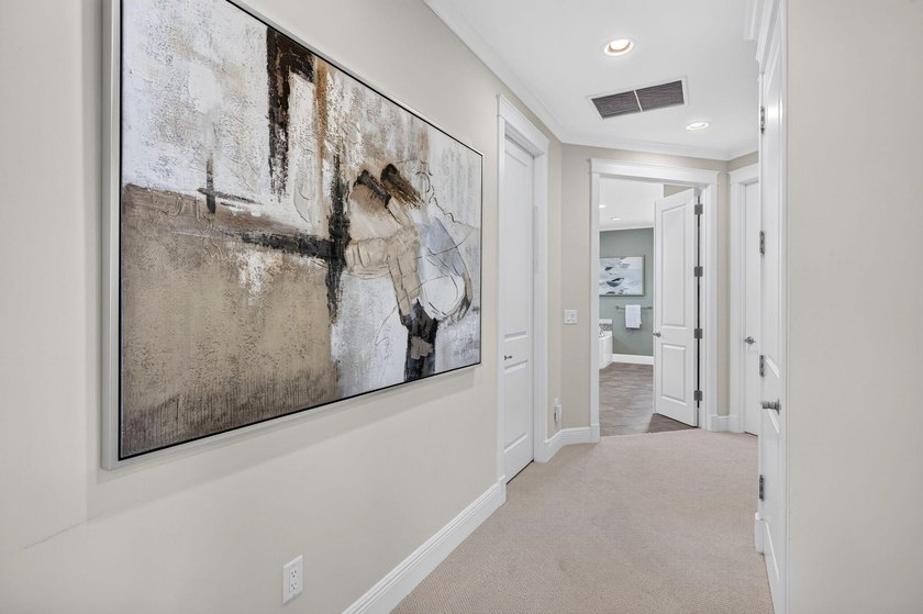 A truly rare opportunity in Lauderdale Harbors, this exceptional - photo 45
